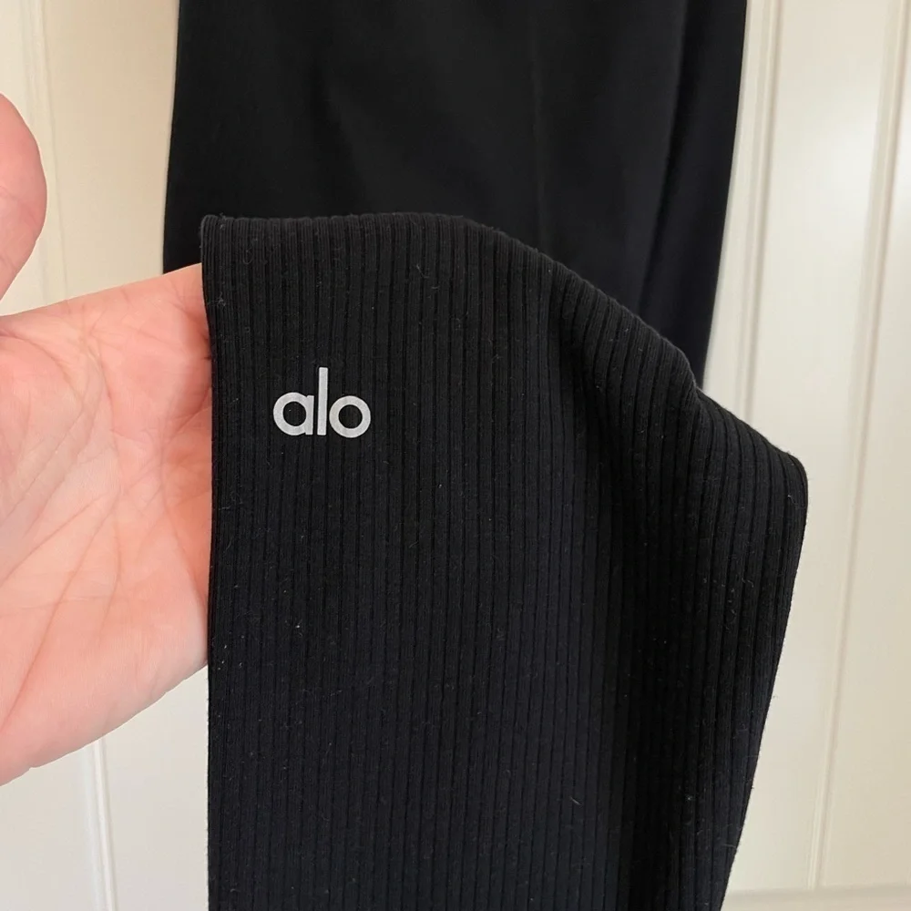 Alo Ribbed High-Waist 7/8 Blissful Legging black